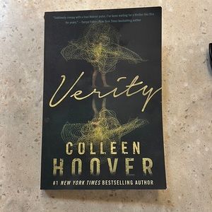 Verity by Colleen Hoover
